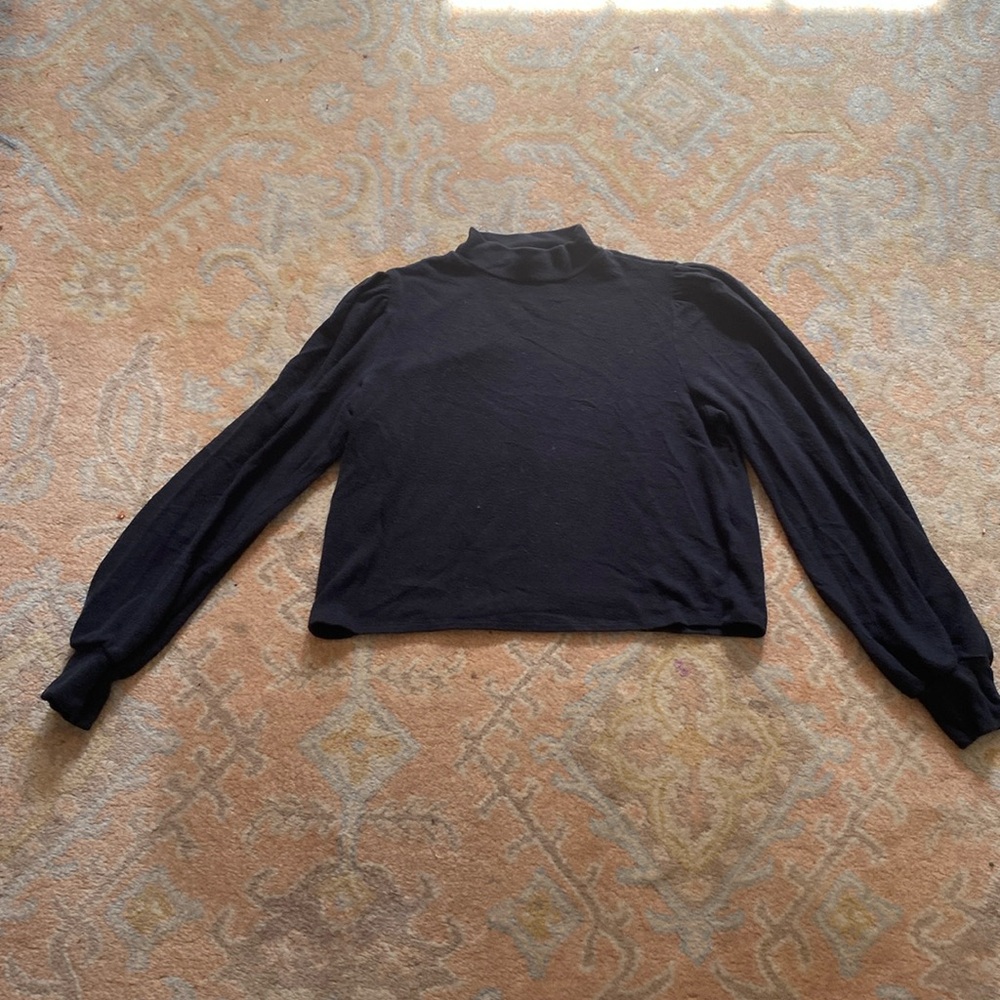 Reformation cropped shirt XL black